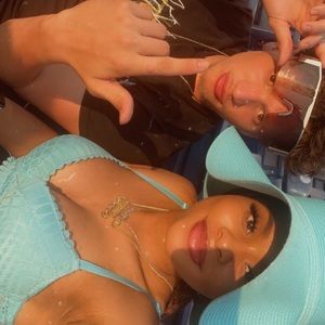 Meet your Posher, Janaya